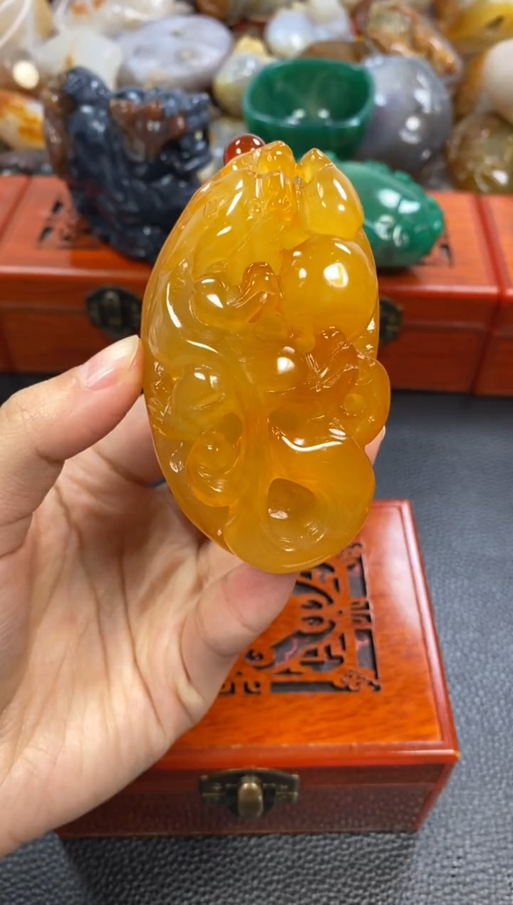 未镶嵌手把玛瑙/玉髓根**景1