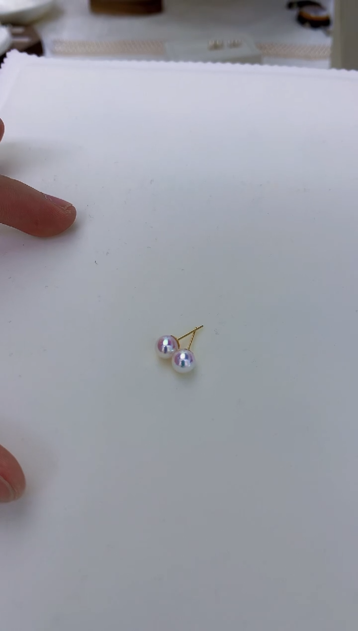 18K金镶嵌饰品海水珍珠5-6素钉定制