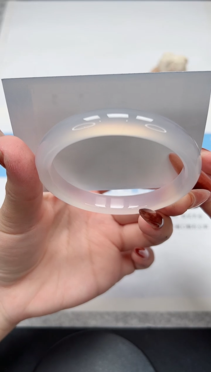 【闪购商品】玛瑙/玉髓手镯未镶嵌198/荔枝59.2