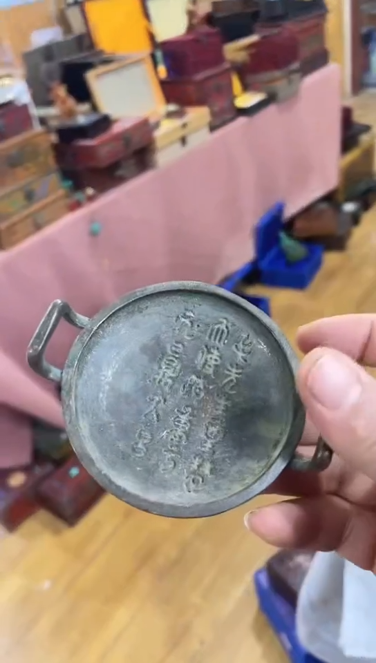 【闪购商品】摆件宫廷影视老旧工艺摆件