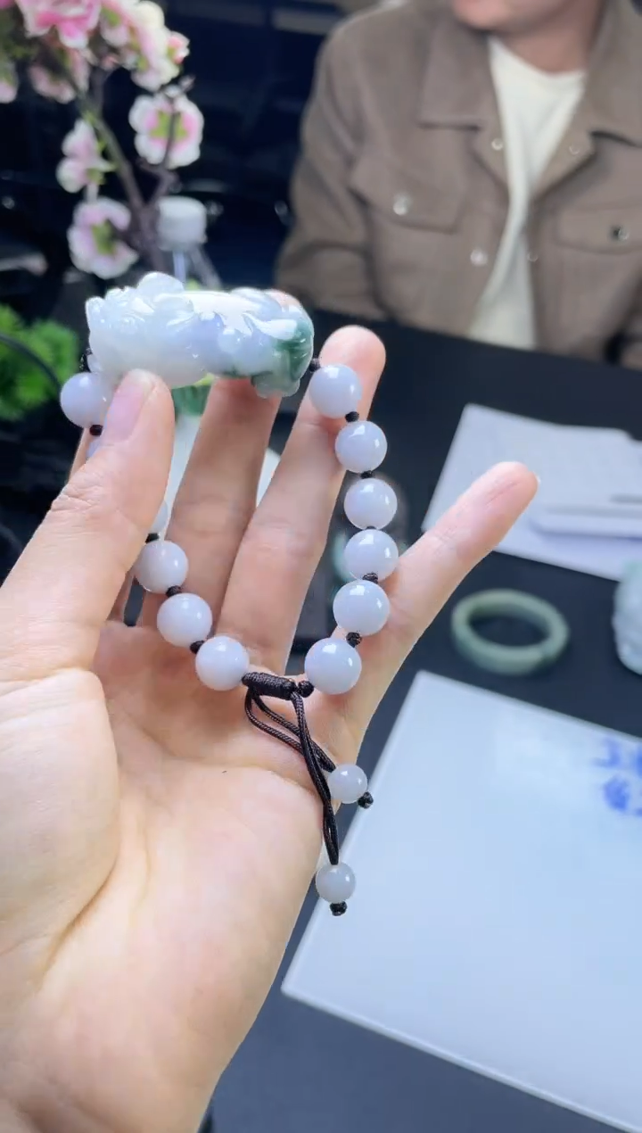 【闪购商品】翡翠挂件未镶嵌貔貅手串