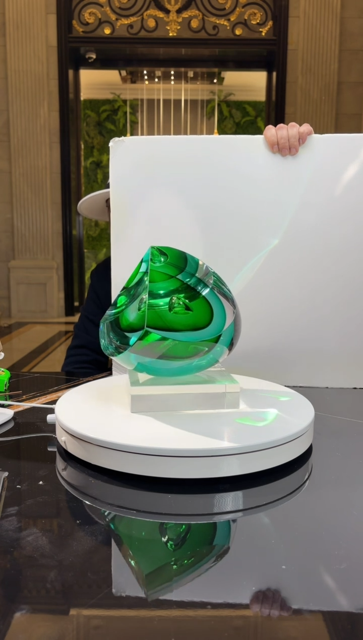 【闪购商品】茶宠AJ05698祖母绿14*16透底座