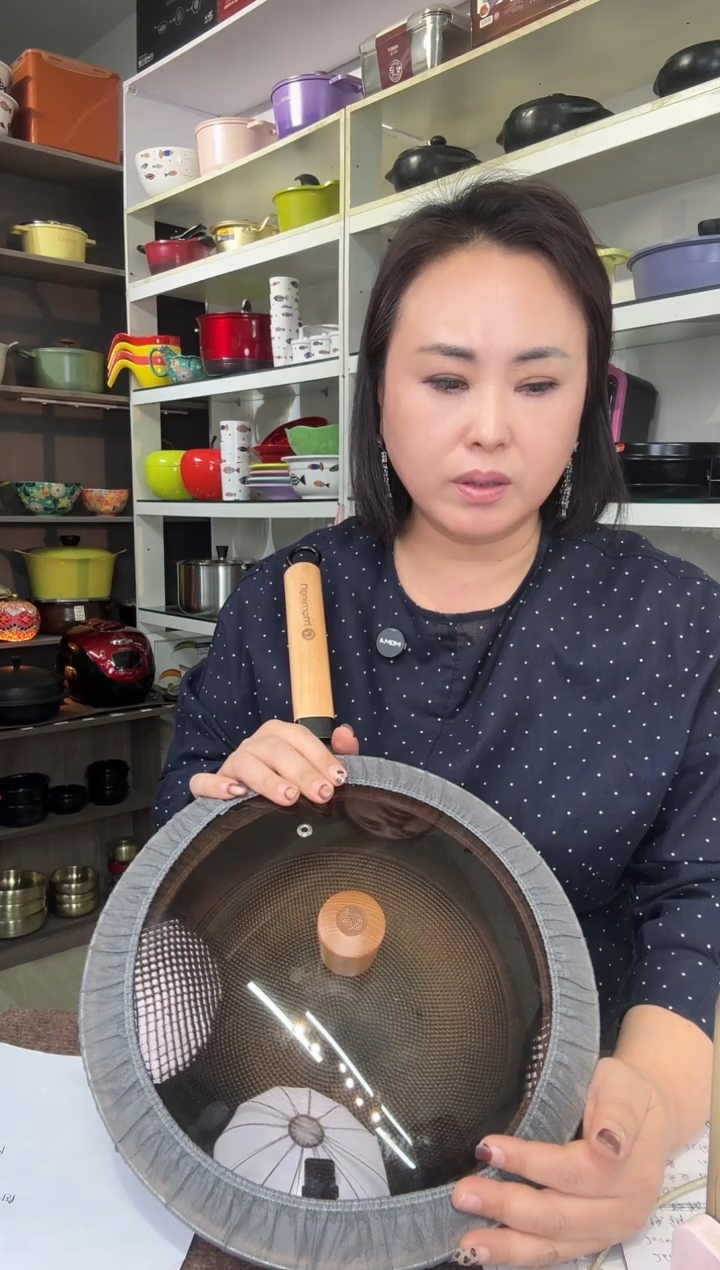 好**莲         围巾