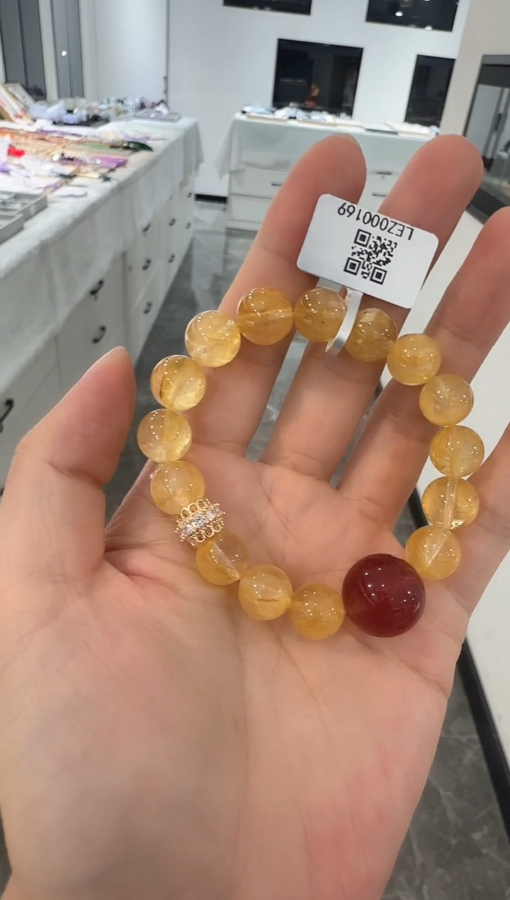 水晶手串未镶嵌手串