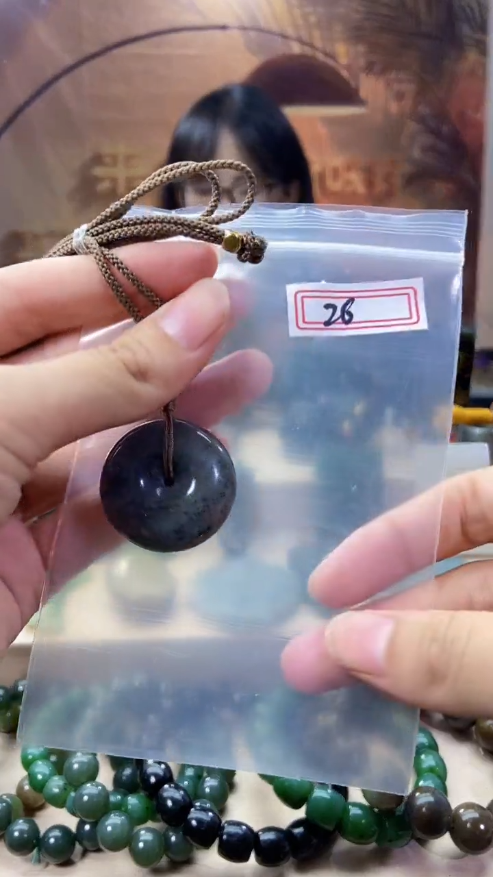 未镶嵌和田玉挂件1