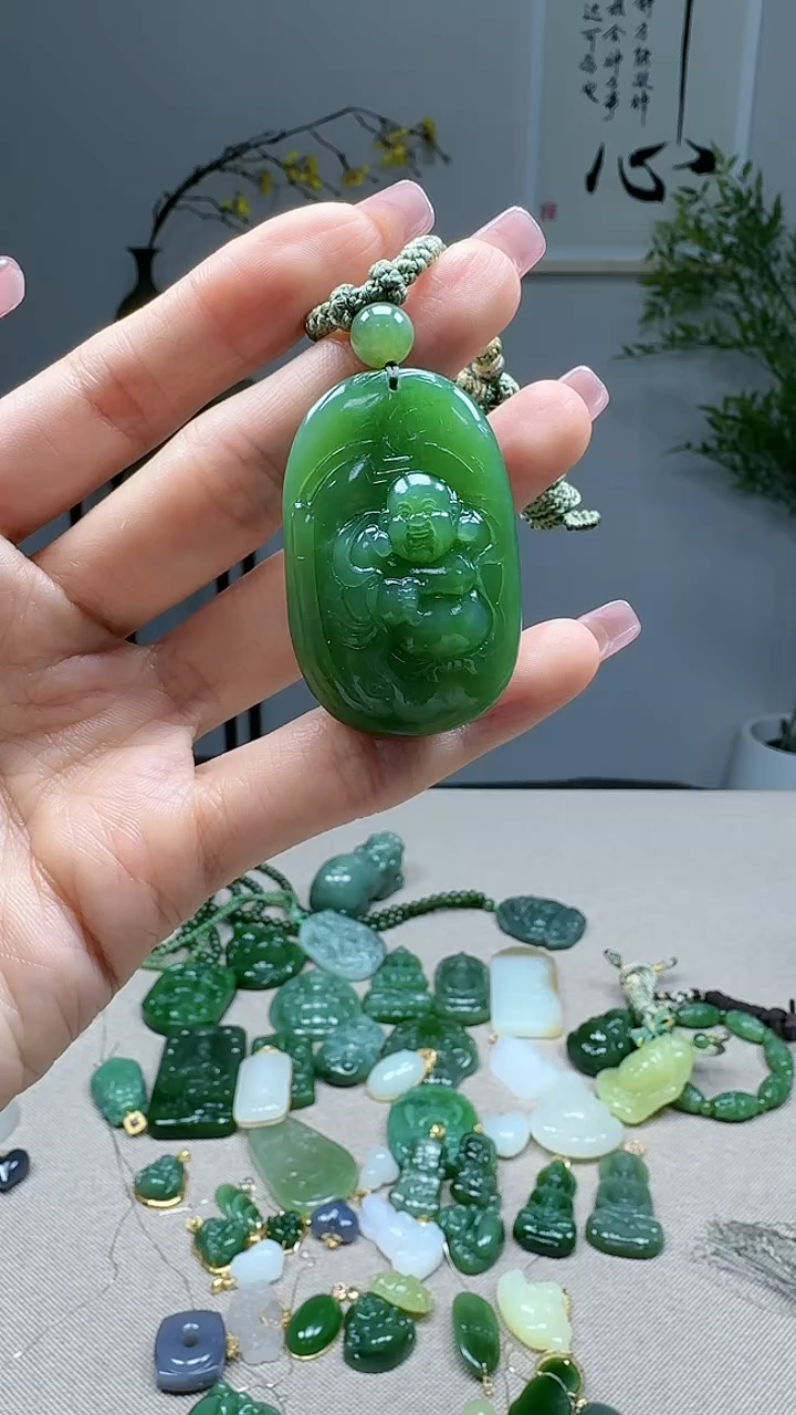 未镶嵌和田玉挂件1