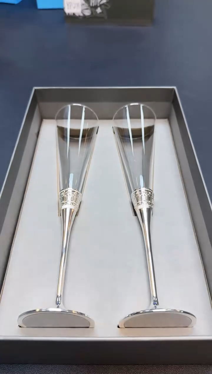 【闪购商品】瓷片全新正品一件不留@@D11-5