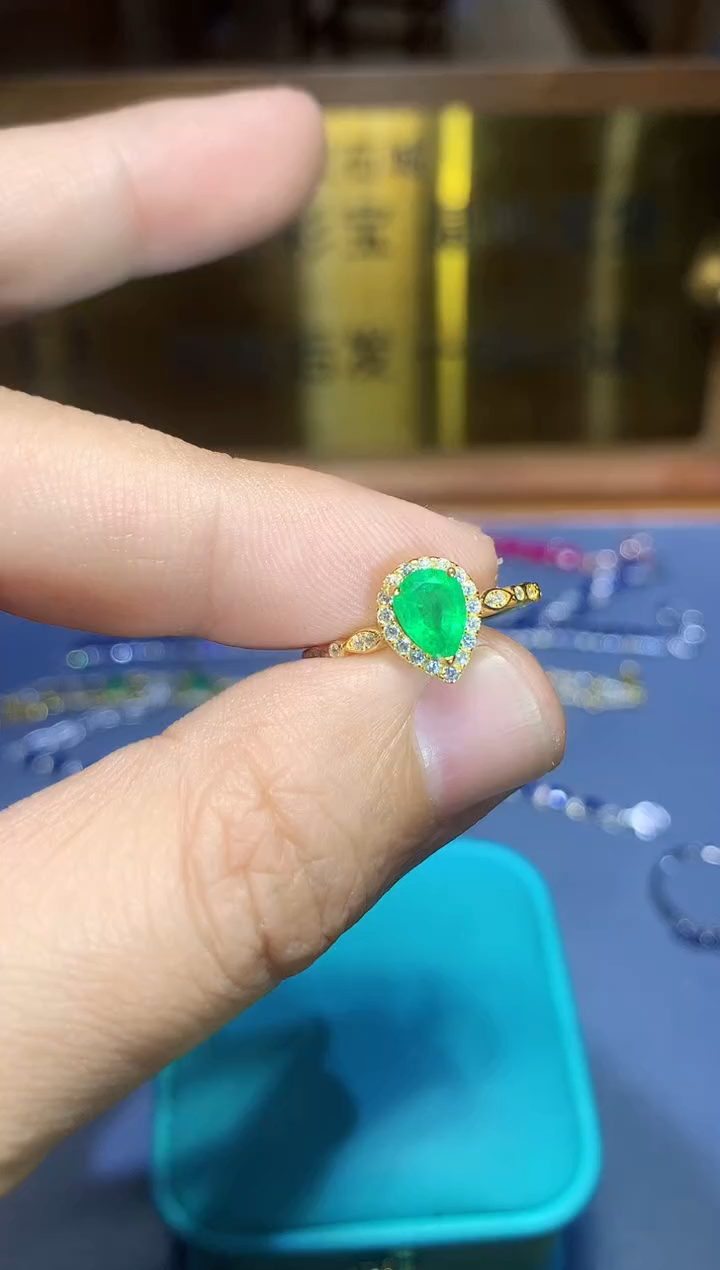 【闪购商品】祖母绿戒指银S925镶嵌........