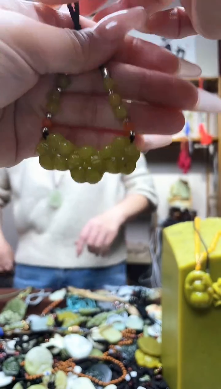 未镶嵌岫玉吊坠·