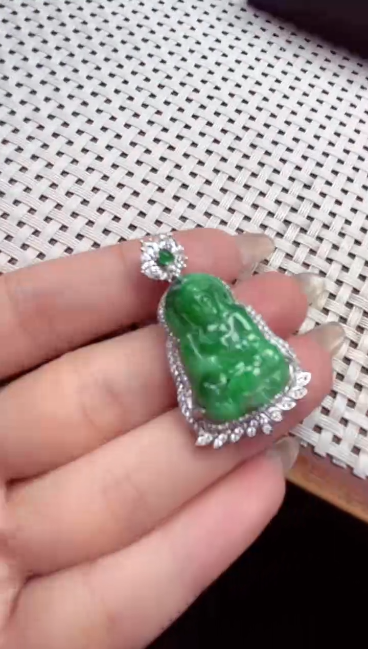 【闪购商品】翡翠颈饰银S925镶嵌颈饰