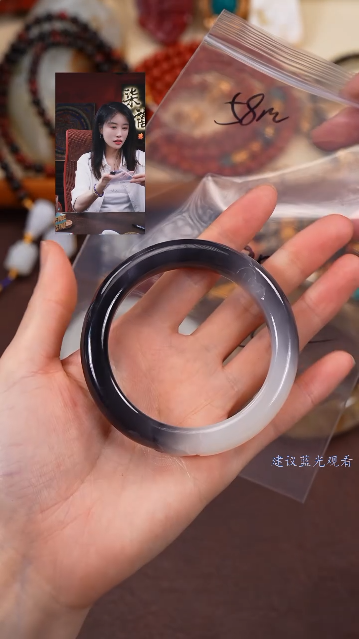 【闪购商品】和田玉手镯未镶嵌柒禧文玩回血好物