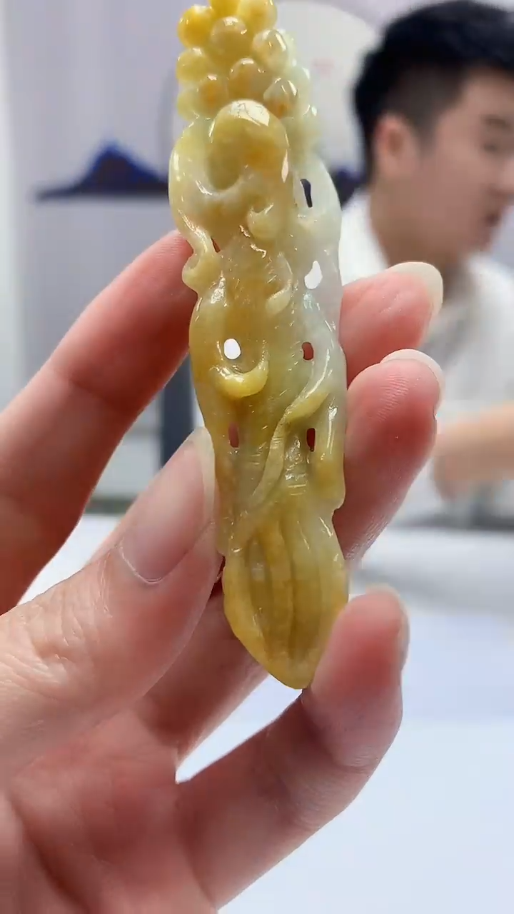 【闪购商品】定制翡翠未镶嵌5028zm-毛货挂件人参158