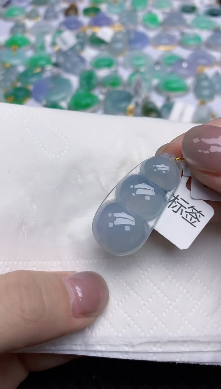 【闪购商品】翡翠颈饰18K金镶嵌天然翡翠A货