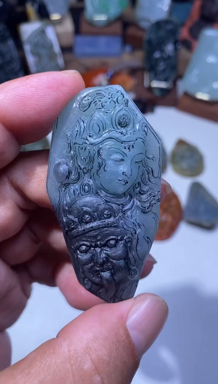 【闪购商品】定制翡翠未镶嵌翡翠