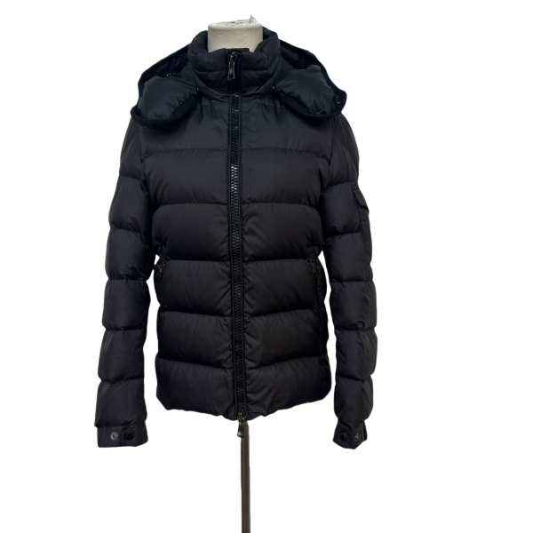 妃鱼/盟可睐/聚酯纤维/羽绒服/95新/z零二一九