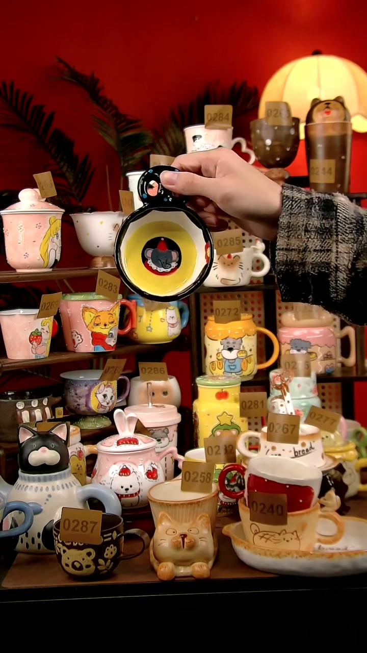 碟瓷DIY景德镇创意手工陶瓷卡通风碟子