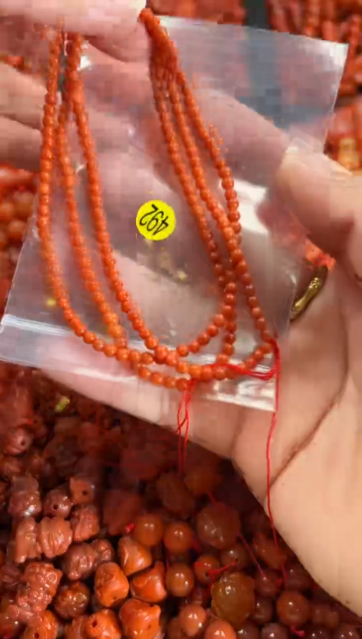 【闪购商品】南红玛瑙颈饰未镶嵌1