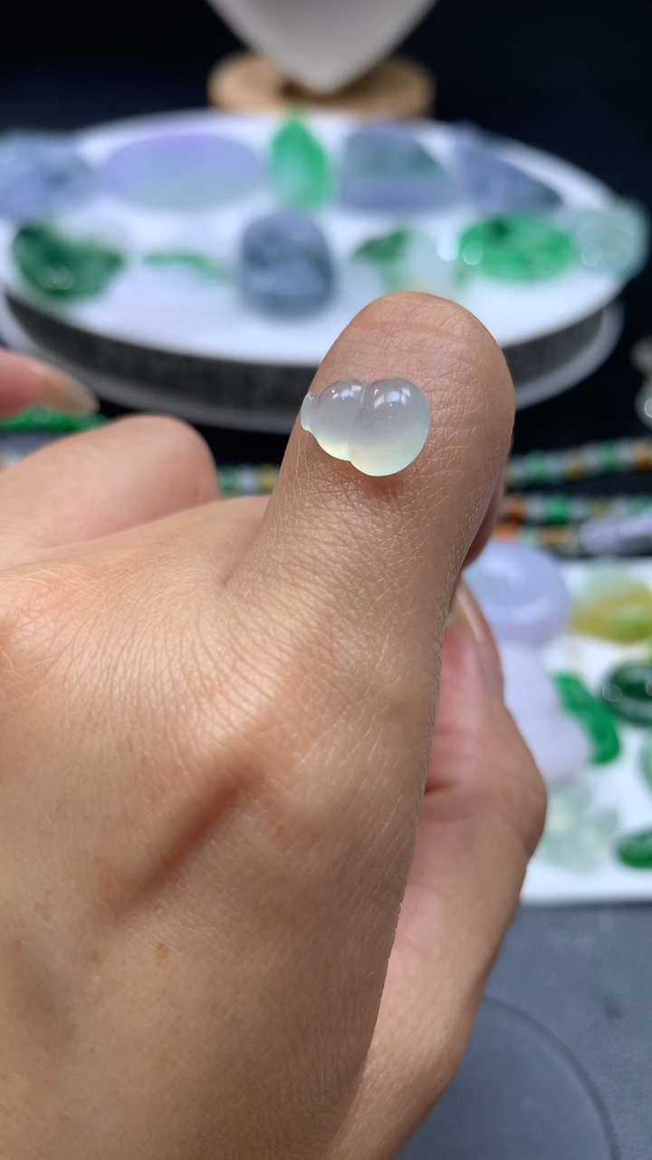 【闪购商品】定制翡翠未镶嵌翡翠