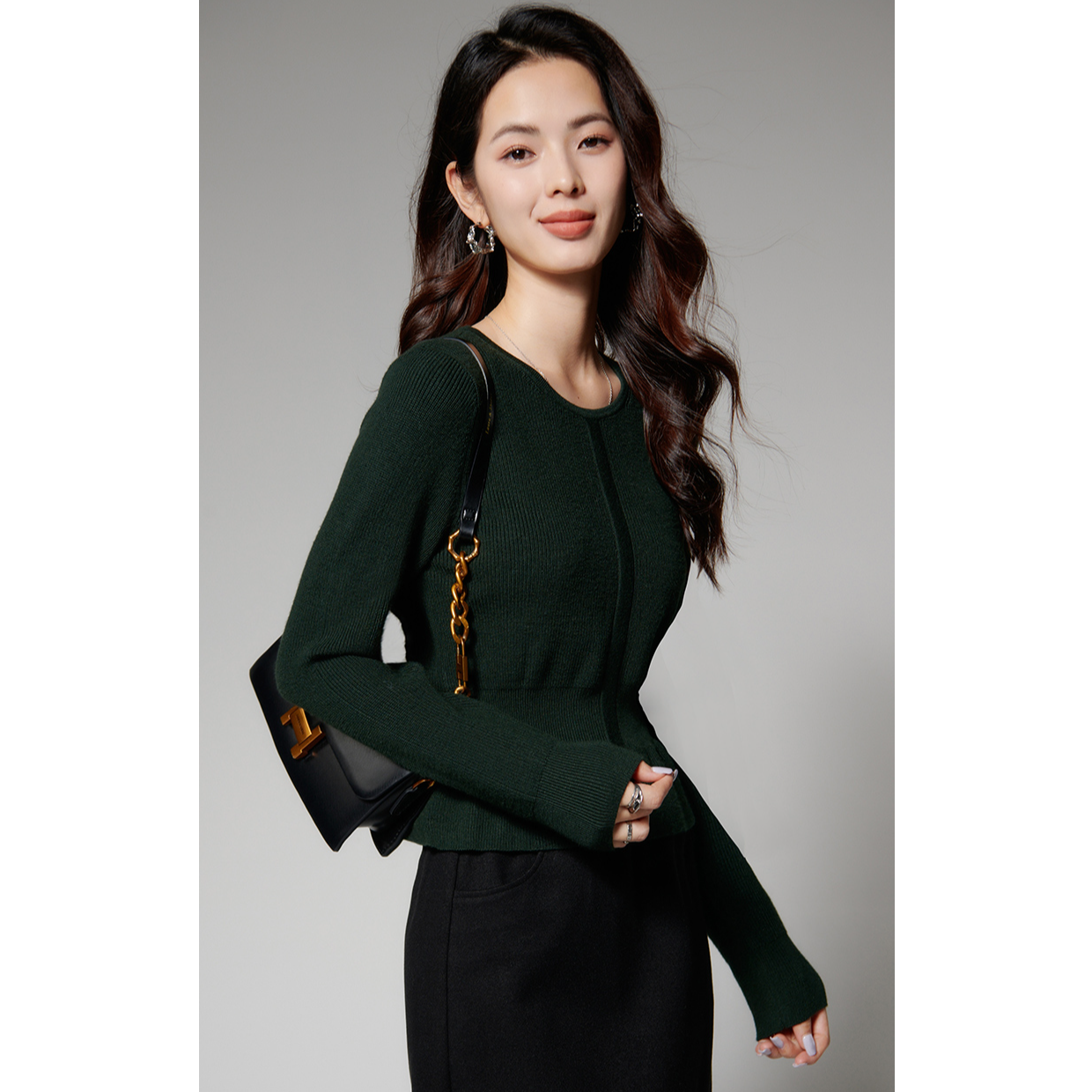 晚白【新品】2025韩系气质 设计感 显白毛衣弹力针织衫女25052577