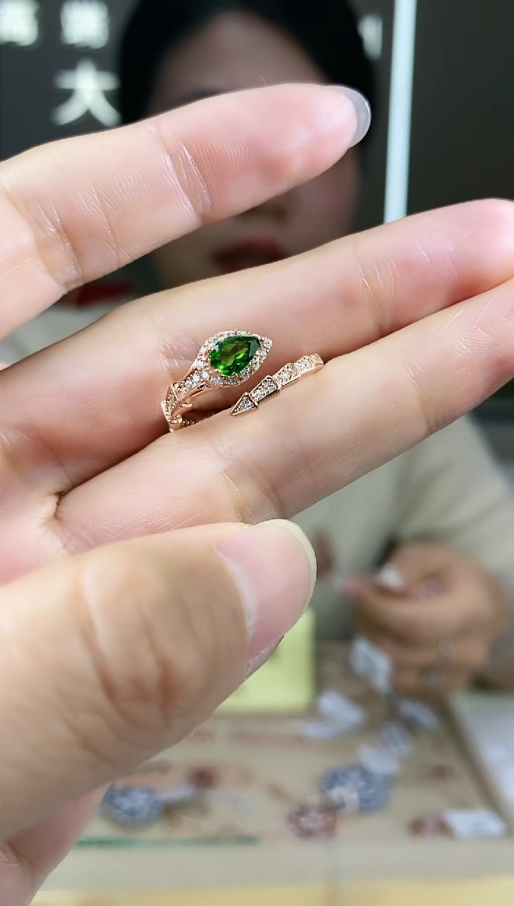【闪购商品】透辉石手饰银S925镶嵌手饰