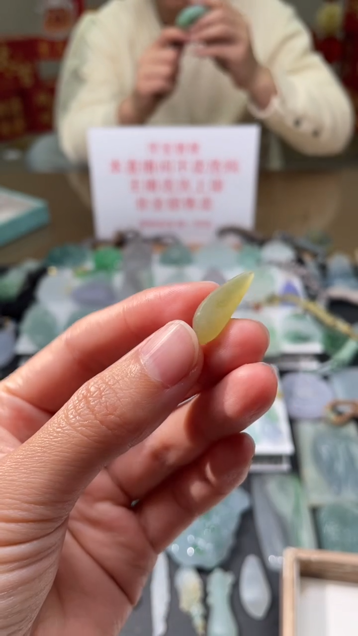 【闪购商品】定制翡翠未镶嵌|毛货其它+0