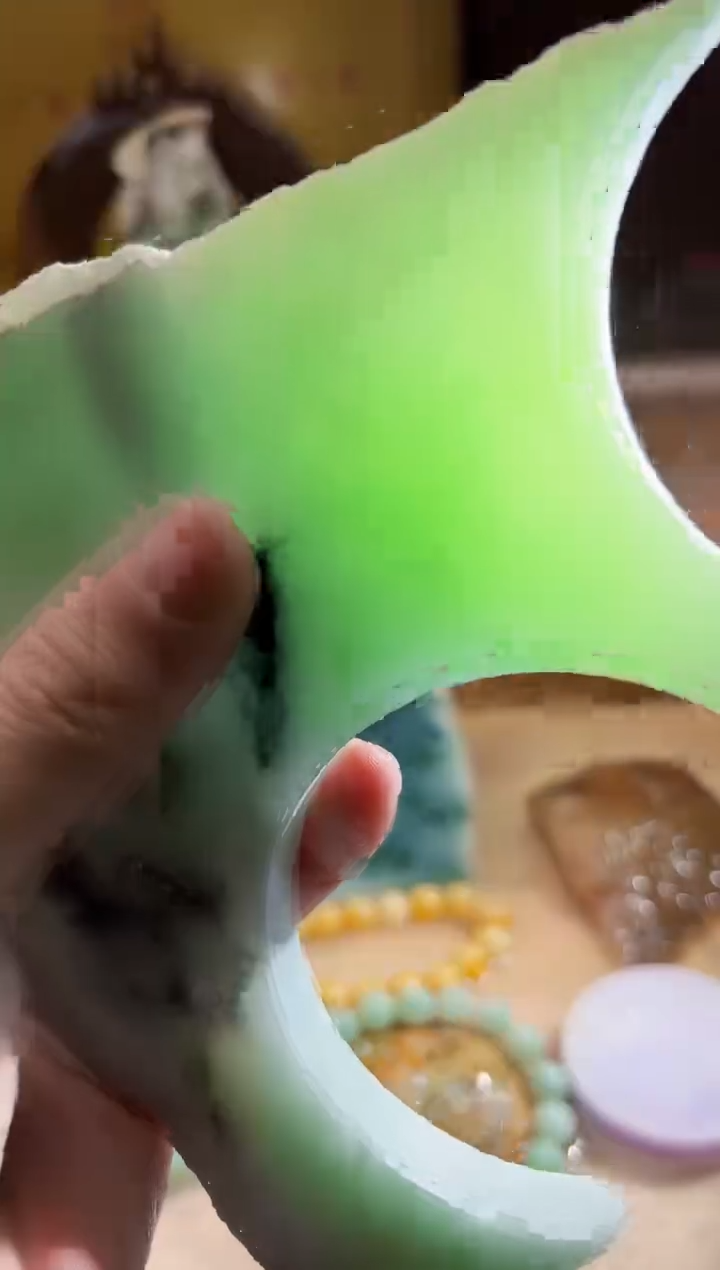 翡翠挂件未镶嵌A货张麦3092