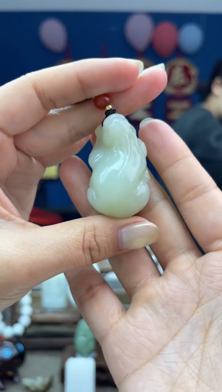 【闪购商品】和田玉颈饰未镶嵌1