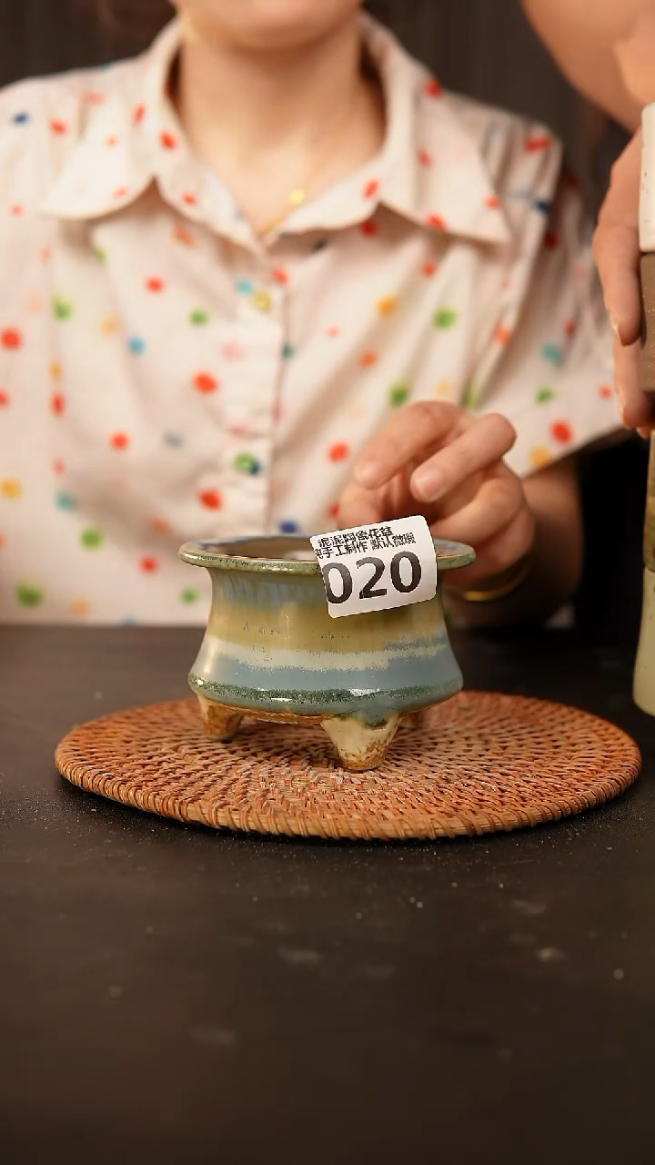 瓷片020 内口径约7  外高约7