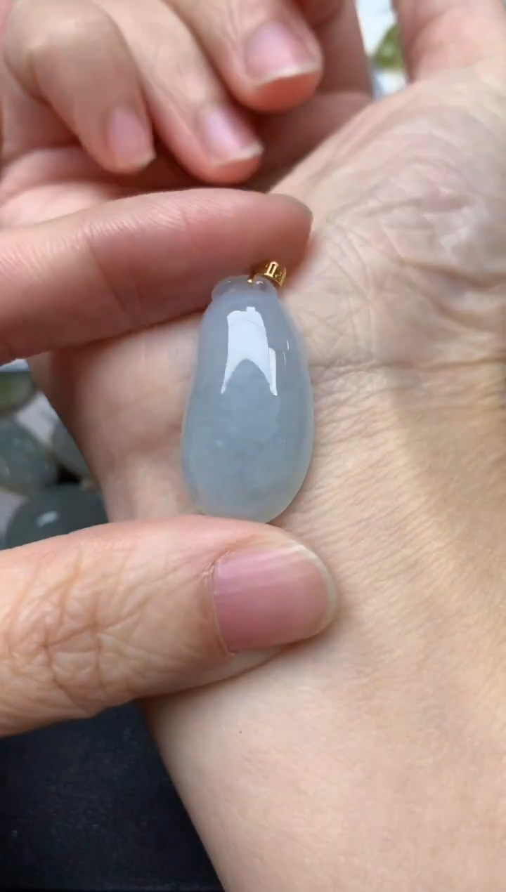 颈饰18K金镶嵌翡翠天然缅甸A货翡翠