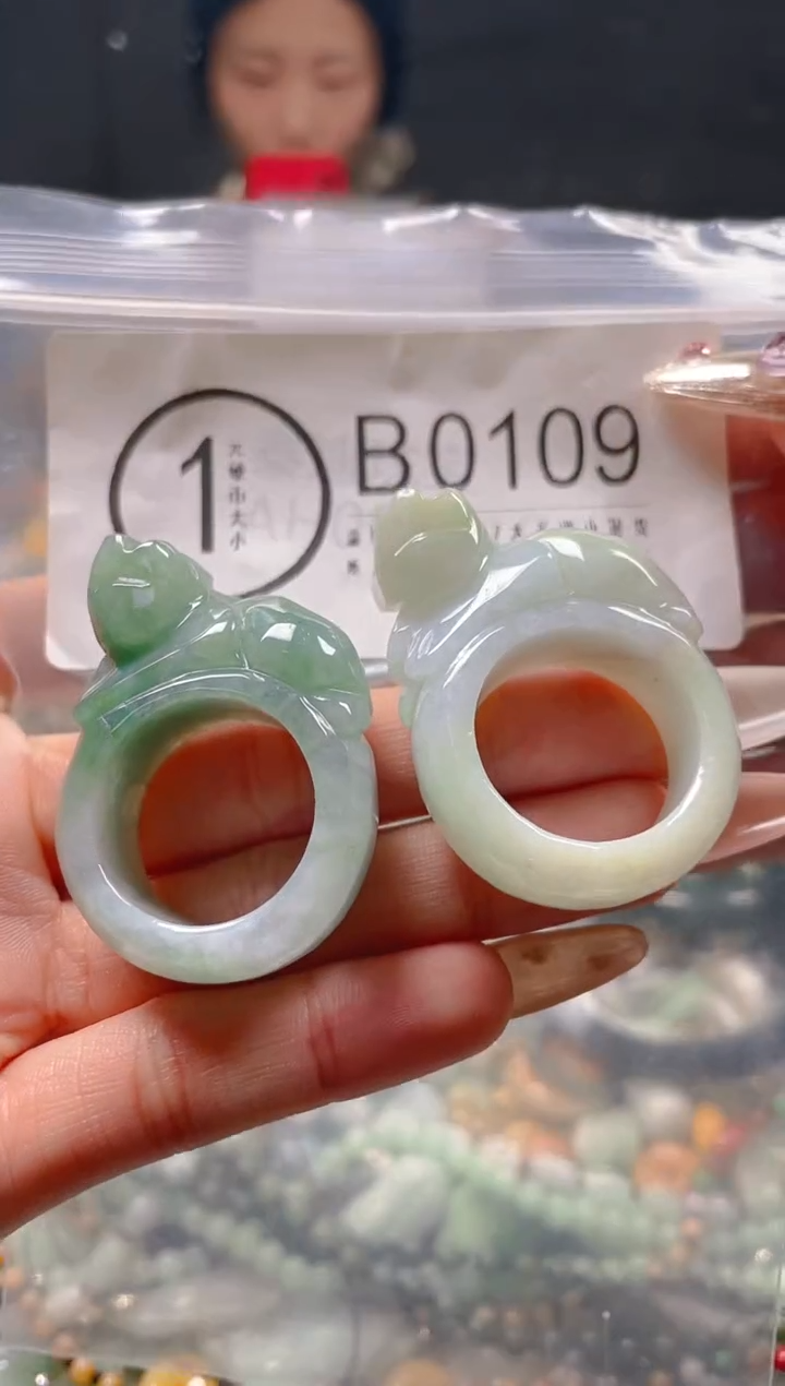 【闪购商品】翡翠颈饰未镶嵌/B/翡翠A货一图一物