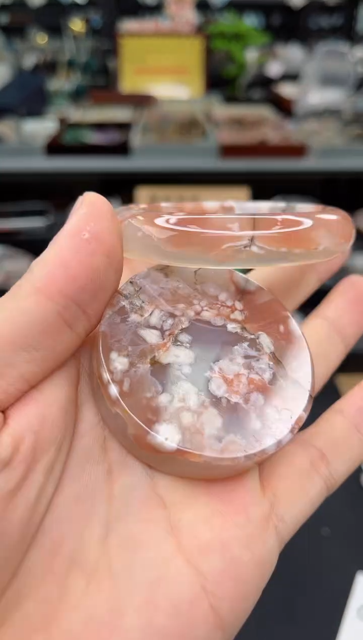 【闪购商品】石英质玉手镯未镶嵌55圈口（赠送镯心）685241