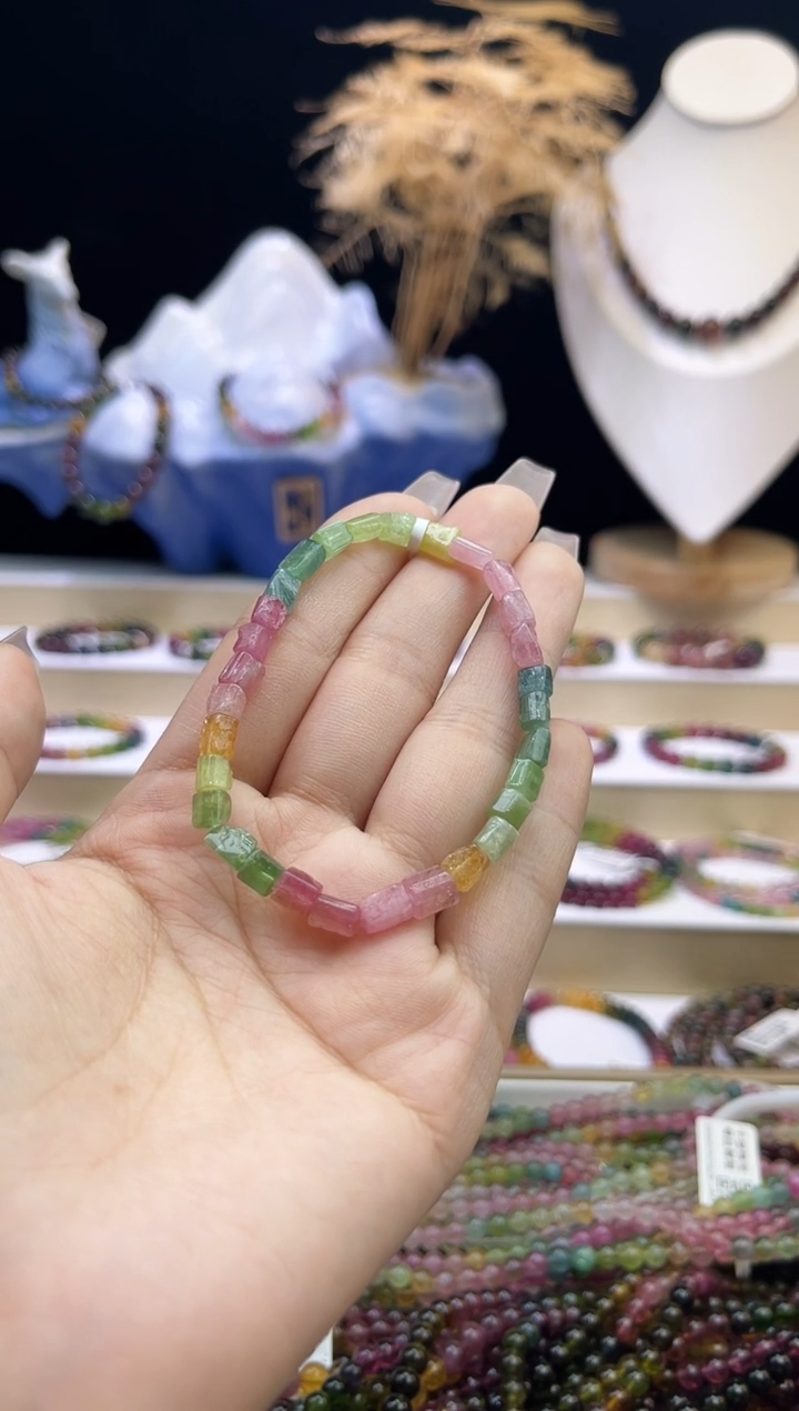 【闪购商品】碧玺/未镶嵌碧玺方糖手串多样性发货