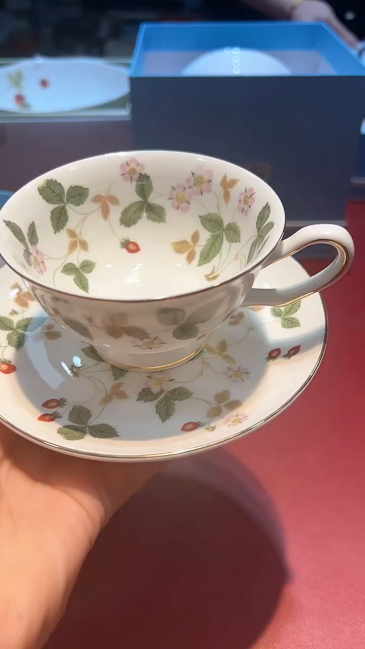 【闪购商品】瓷片锅碗瓢盆一件不剩