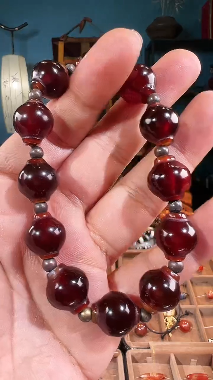 【闪购商品】玛瑙/玉髓手链未镶嵌灯笼珠