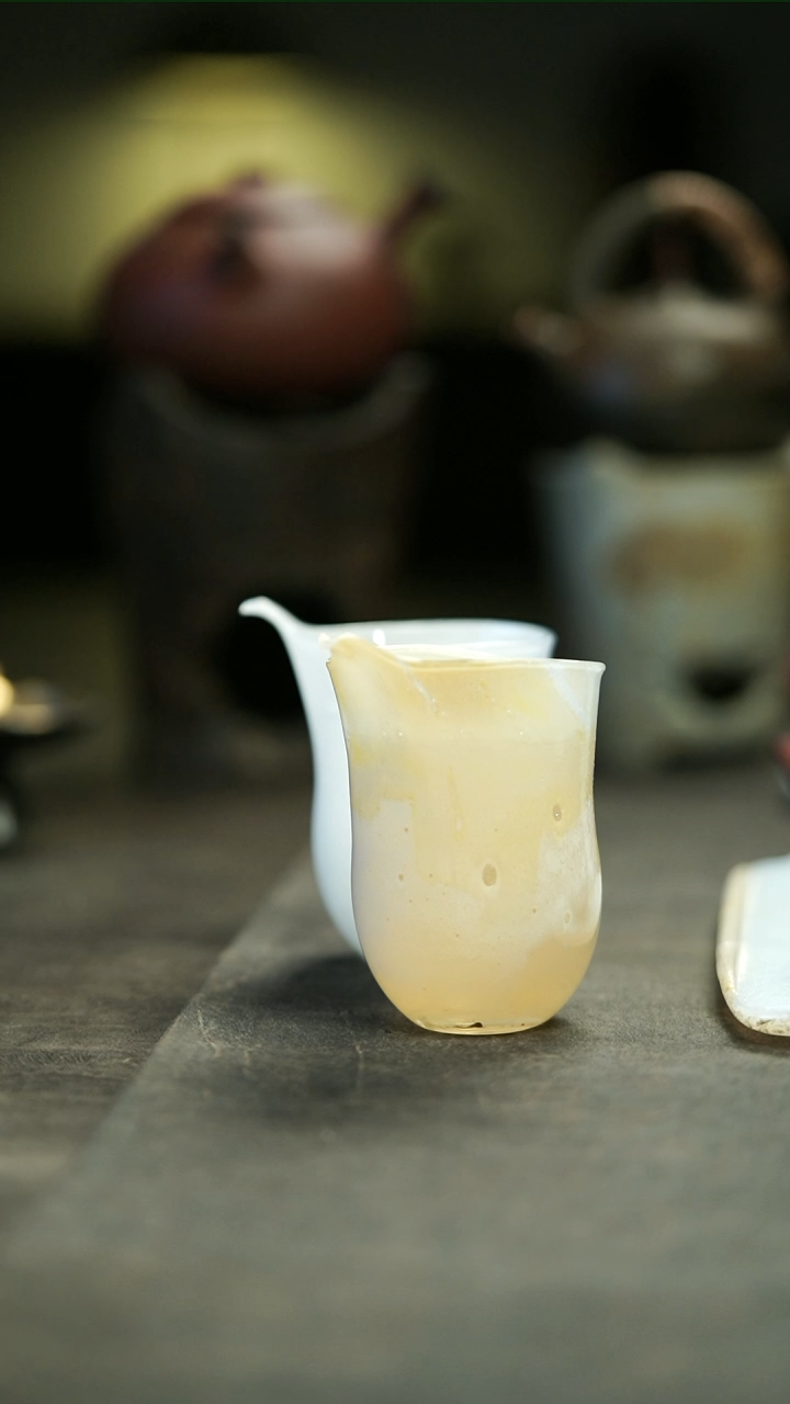 【闪购商品】沁黄白游公道11111111111