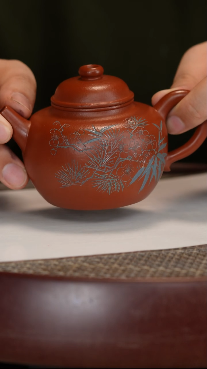 【闪购商品】紫砂茶壶贡菊圈钮+十二生肖杯+赏盘