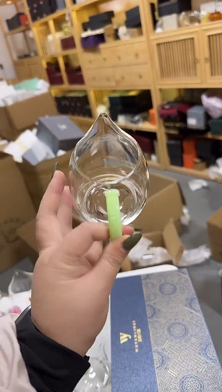 套管绿诚然公道杯
