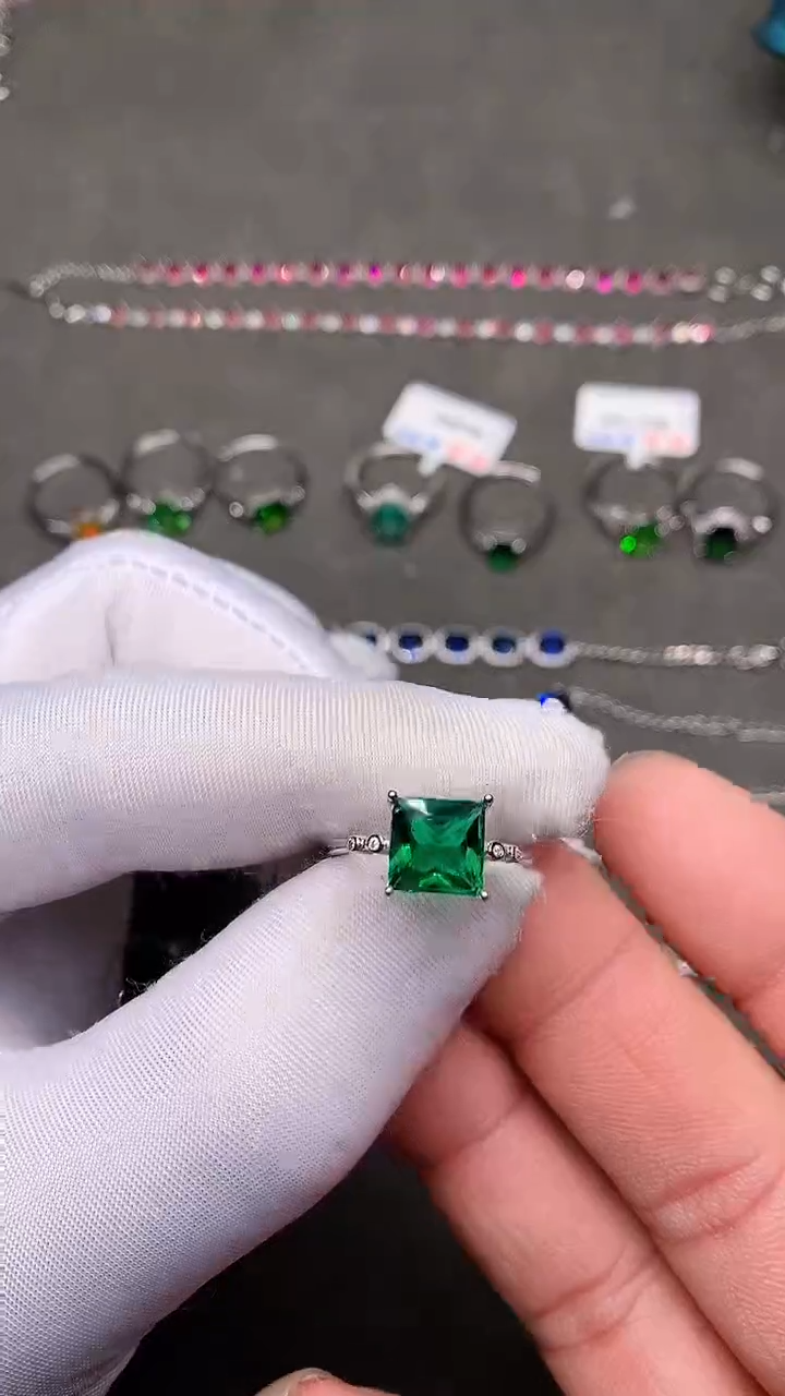 【闪购商品】绿色碧玺戒指银S925镶嵌.......