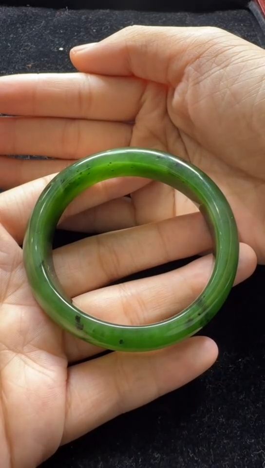 和田玉手镯未镶嵌213圈口53.6