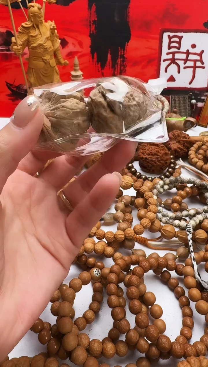 手串猴头核桃?****?蛤蟆头有黄