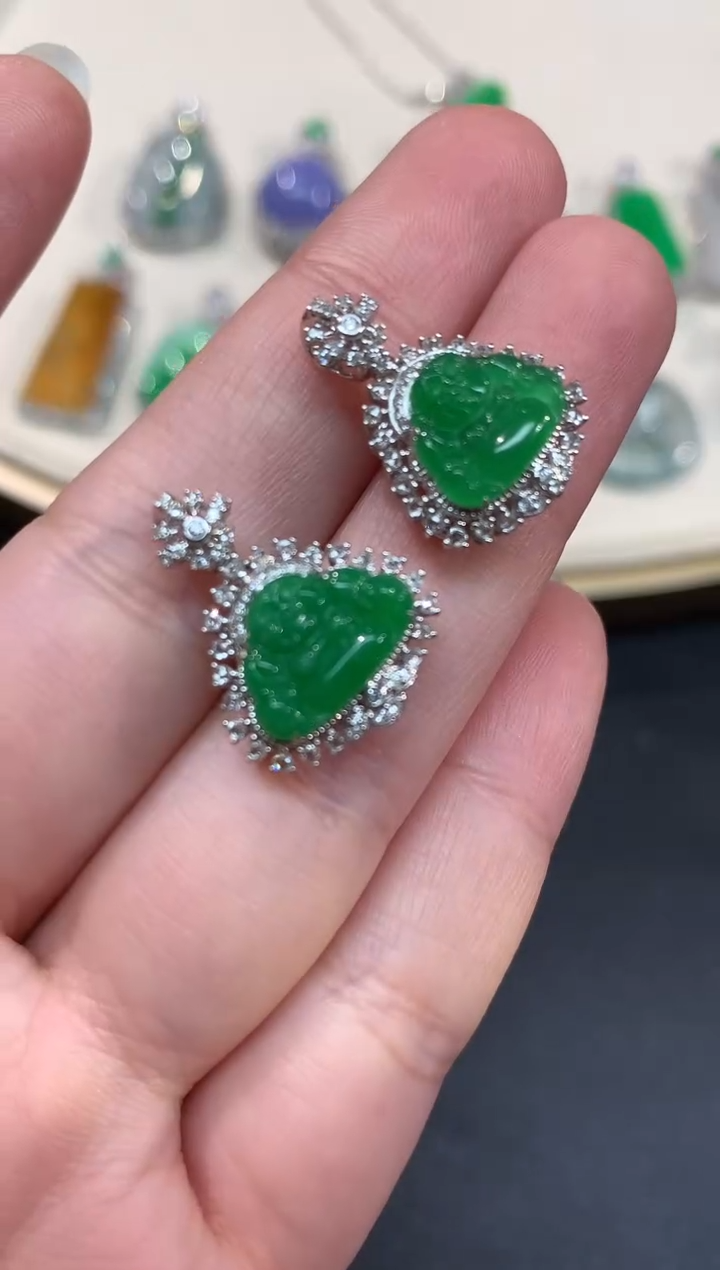 【闪购商品】翡翠吊坠(不含链)18K金镶嵌S42多样性发一件|4980