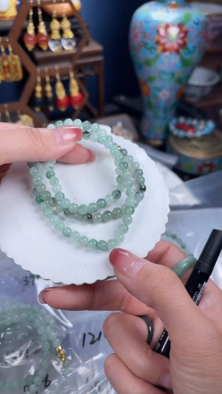 未镶嵌挂件翡翠馨****鲤，121074