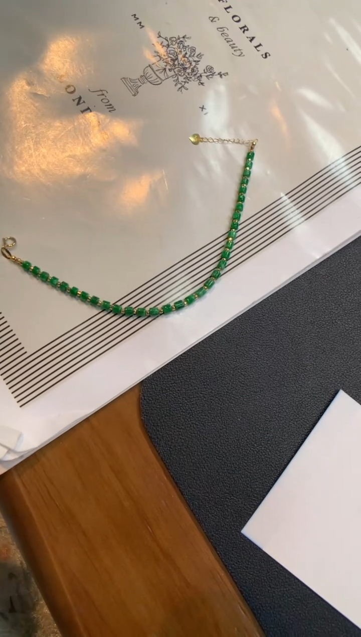 18K金镶嵌手链翡翠手链