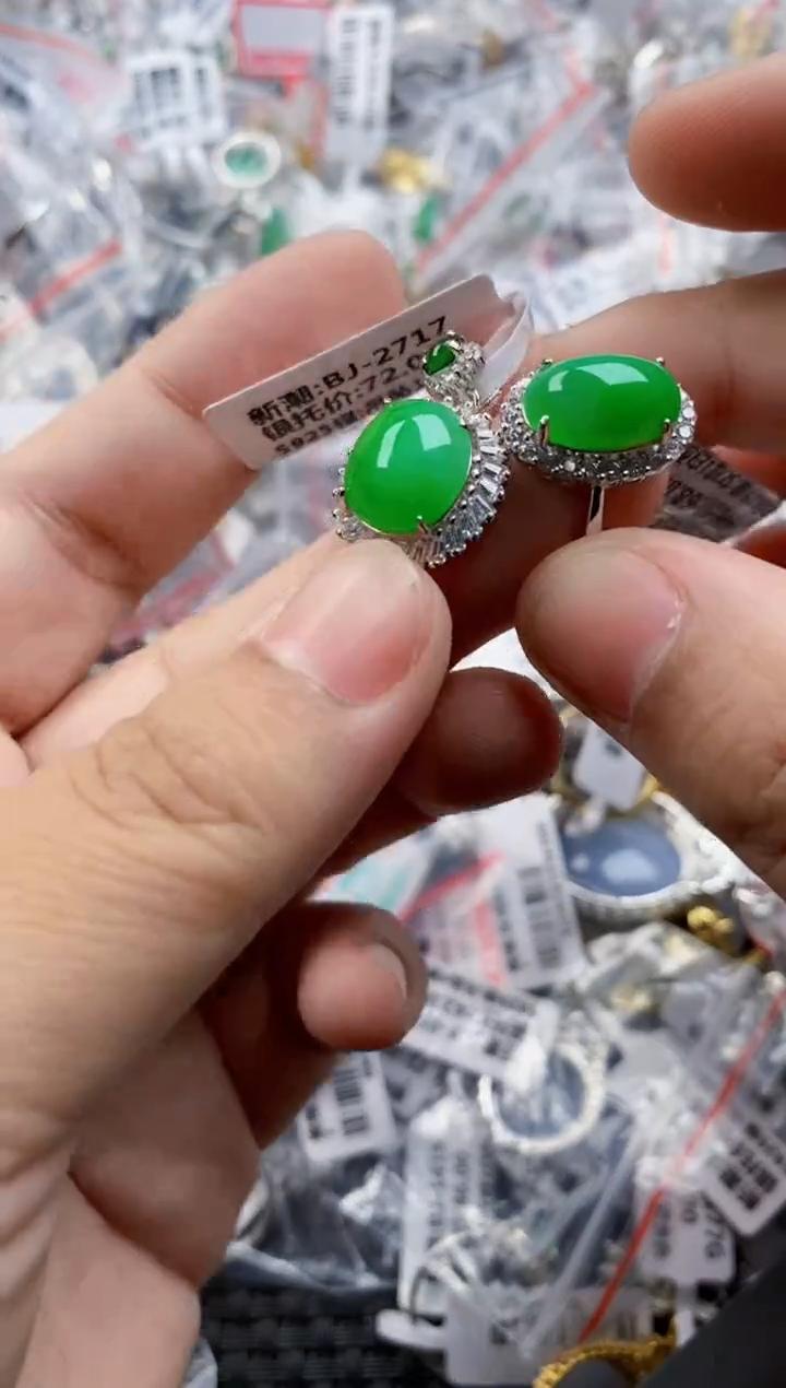 翡翠戒指银S925镶嵌777777  1