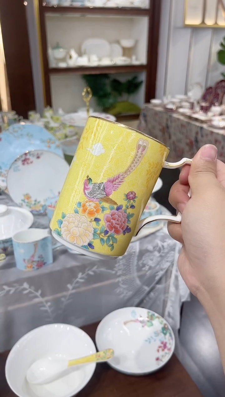 45%以上骨粉骨瓷马克杯