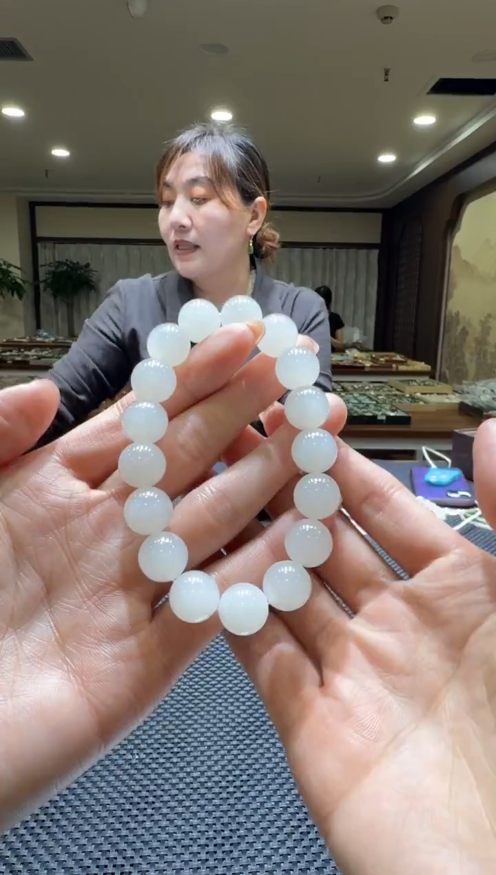颈饰未镶嵌和田玉手串12