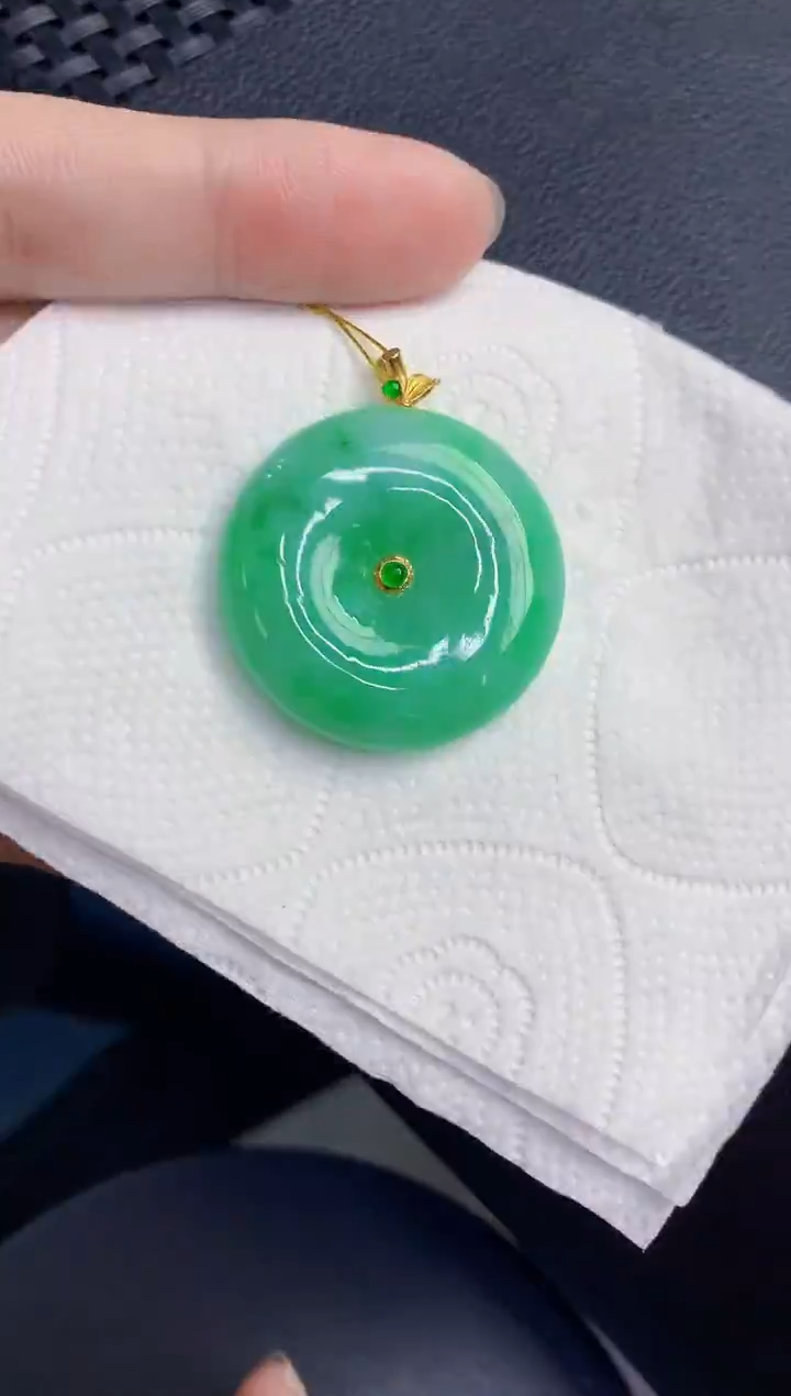 颈饰18K金镶嵌翡翠天然翡翠缅甸A货