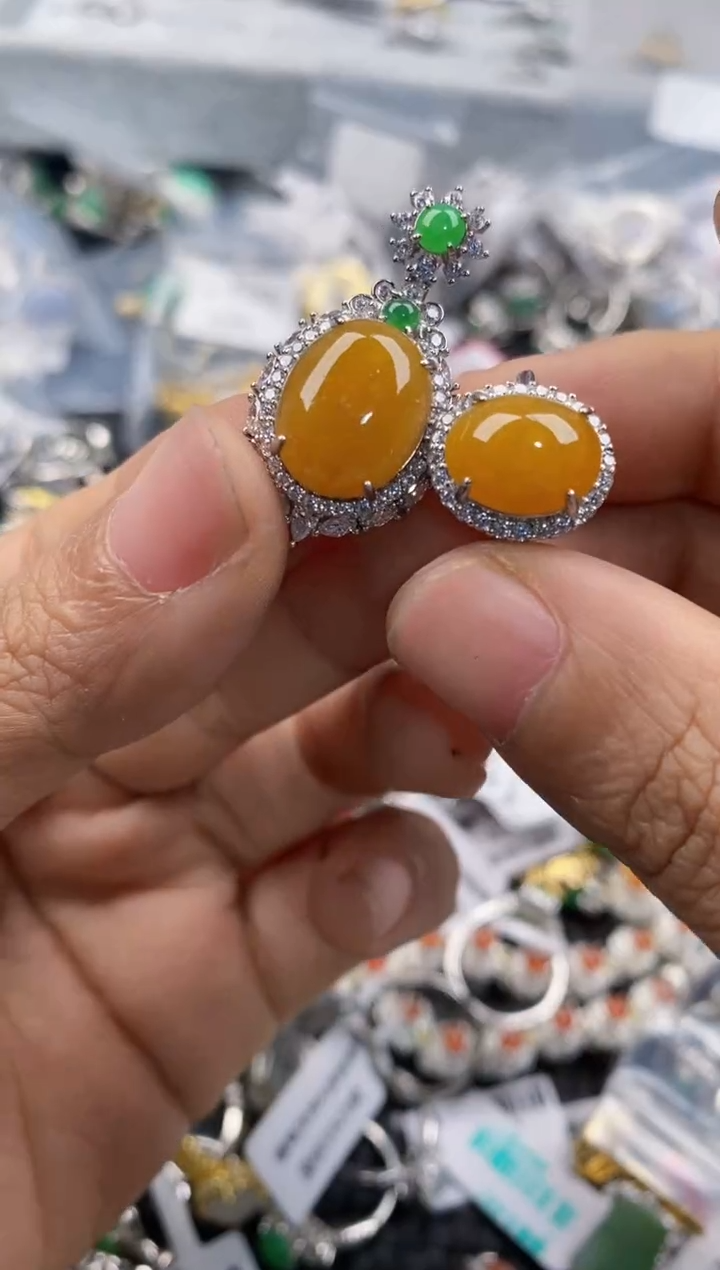 银S925镶嵌戒指翡翠555      8