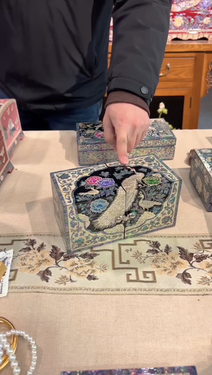 【闪购商品】弘贝雅螺钿漆器文化馆