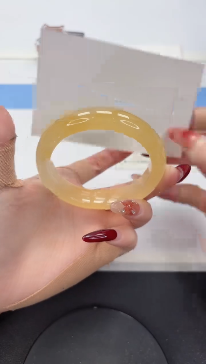 【闪购商品】石英质玉手镯未镶嵌A199-56.57